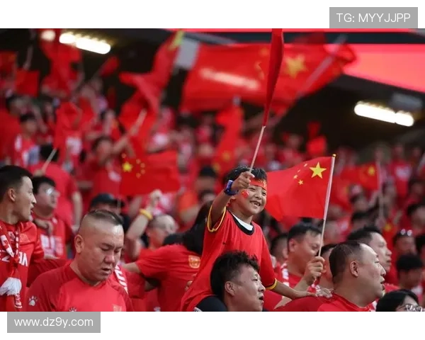 中国男足成功挺进世预赛附加赛掀起全国球迷热烈庆祝与再度燃起晋级希望 中国男足成功挺进世预赛附加赛掀起全国球迷热烈庆祝与再度燃起晋级希望