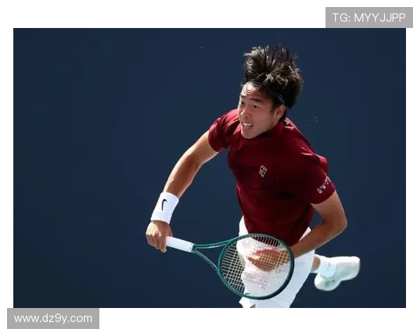 网球世界新星崛起 年轻选手席卷赛场挑战老将霸主地位