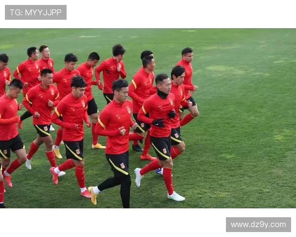 国足备战世界杯预选赛关键战主帅强调年轻化与整体攻防提升竞争力