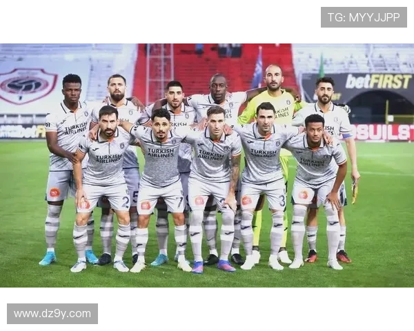 欧洲五大联赛激战正酣本土新星与豪门争冠走势引发热议球迷关注焦点